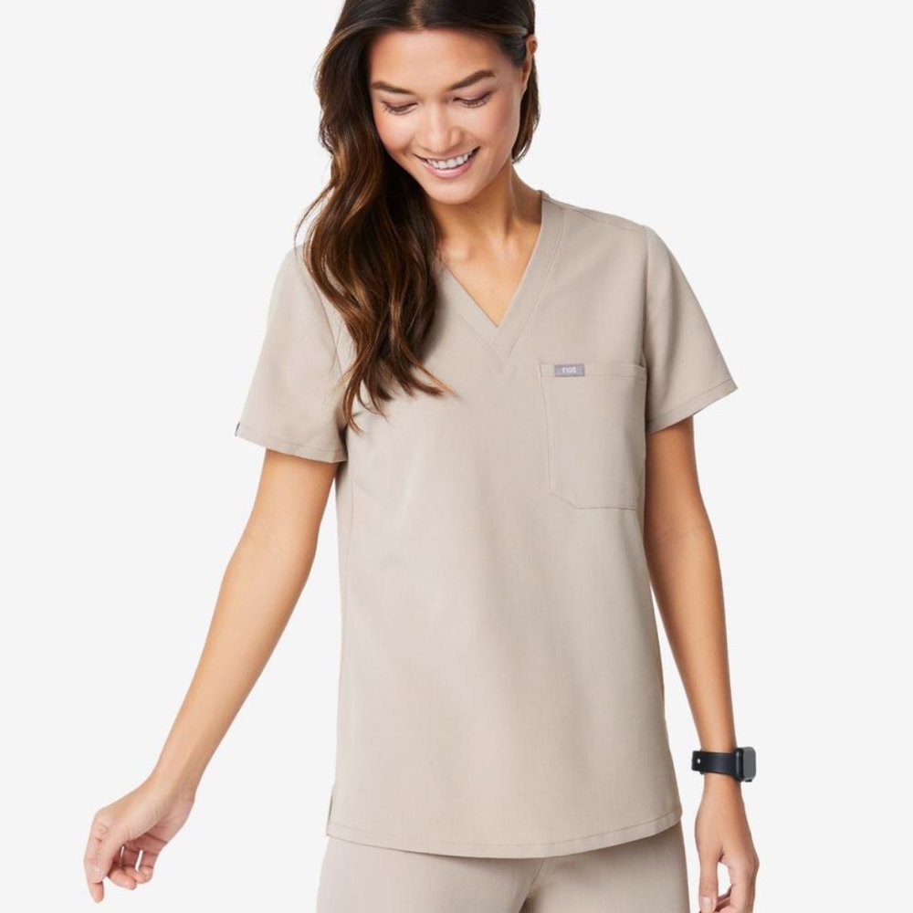 XS Figs CATARINA One-Pocket Scrub Top -Boulder NWT